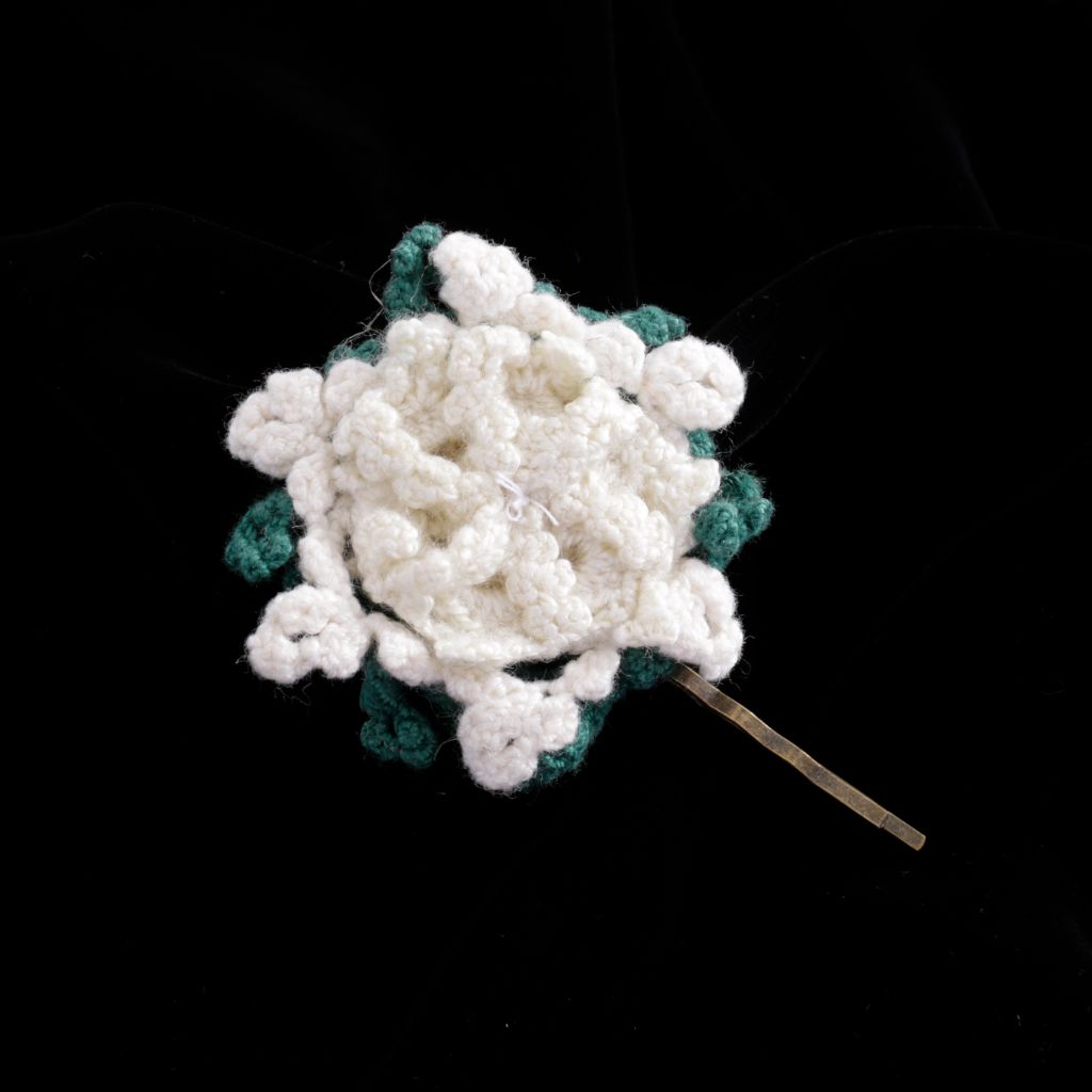 White Crocheted Flower Hair Pin