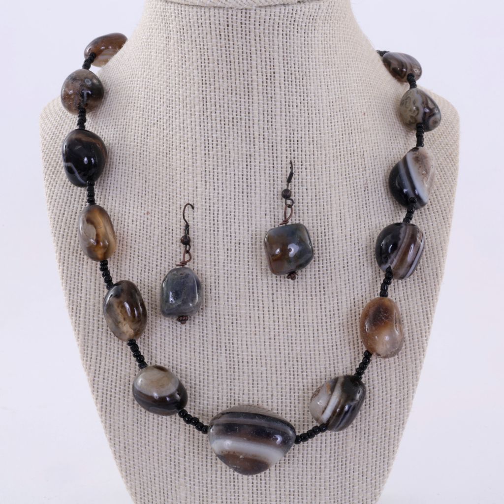 Baubles & Beads Stone Necklace & Earring Set