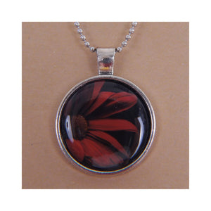 Red Daisy Necklace