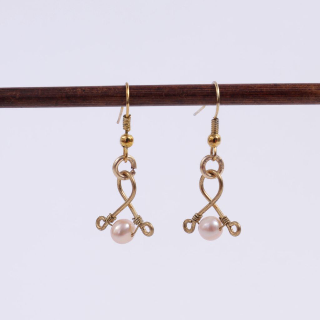 Pink Pearl and Gold Wire Earrings