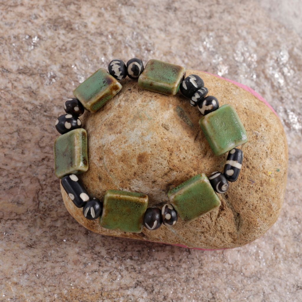 Green Ceramic Beaded Bracelet